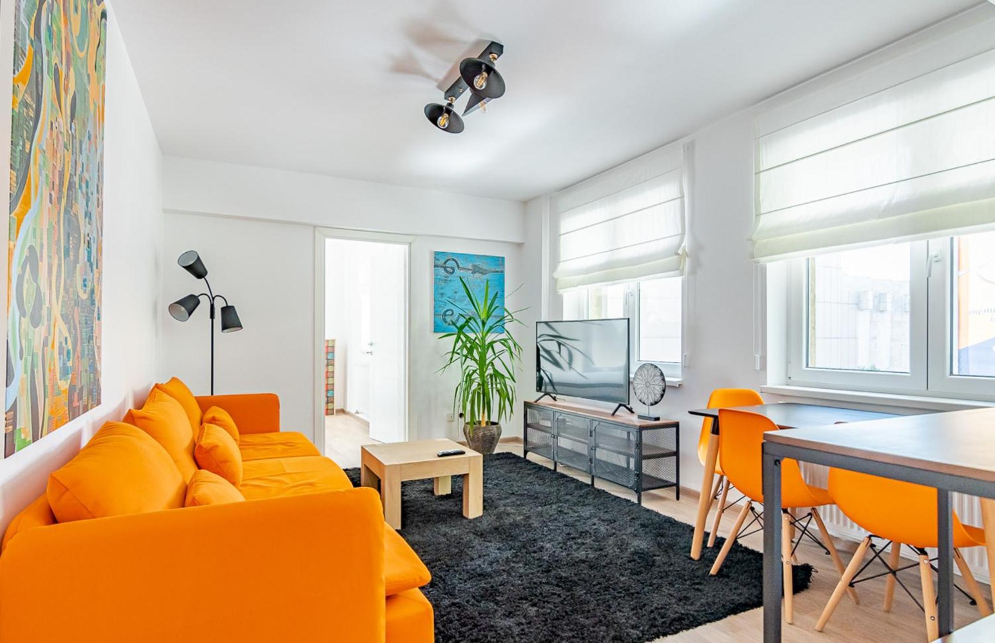 City Center-Cozy One Bedroom Apartment Bucarest Esterno foto